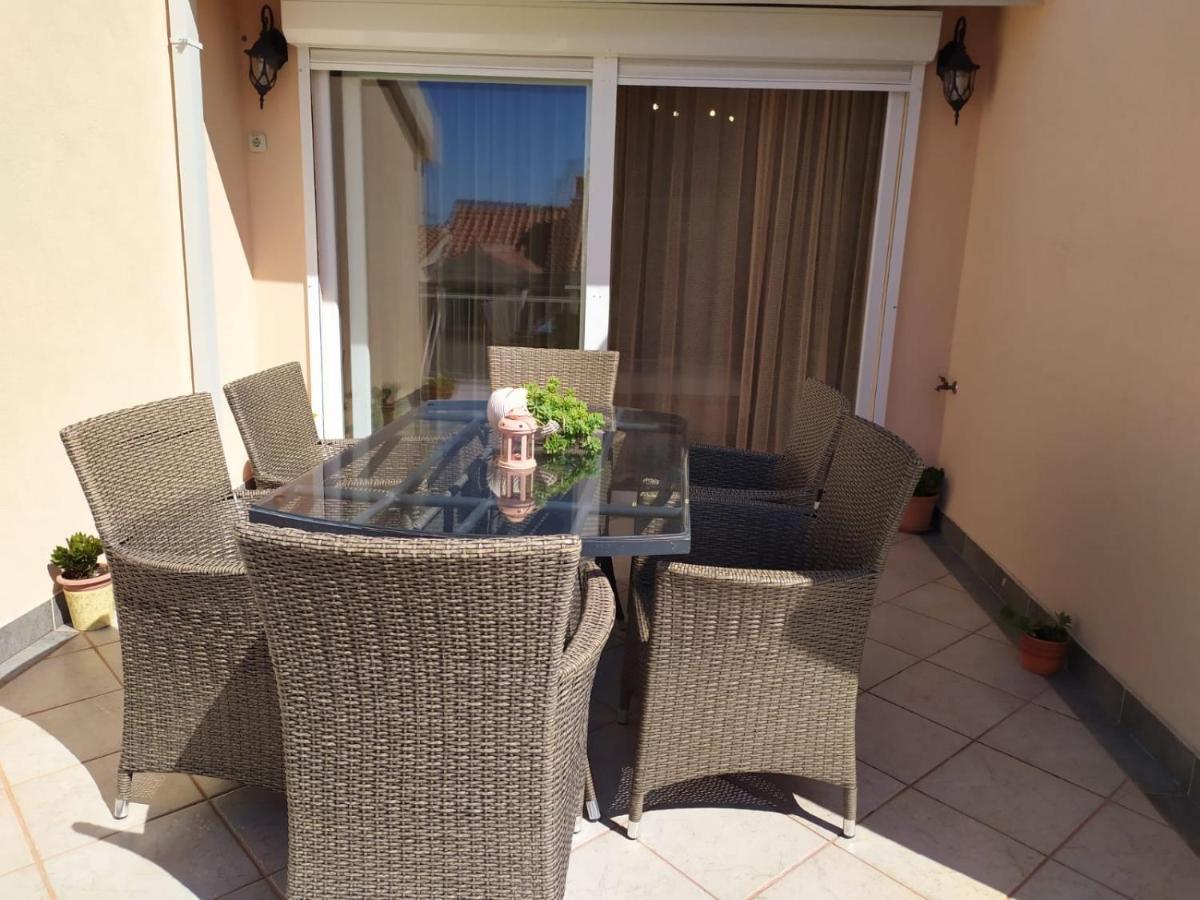 Villa Edo Podgora Esterno foto