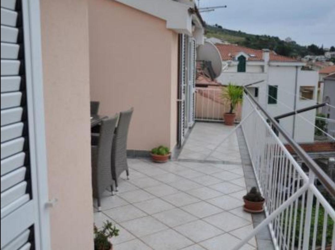 Villa Edo Podgora Esterno foto